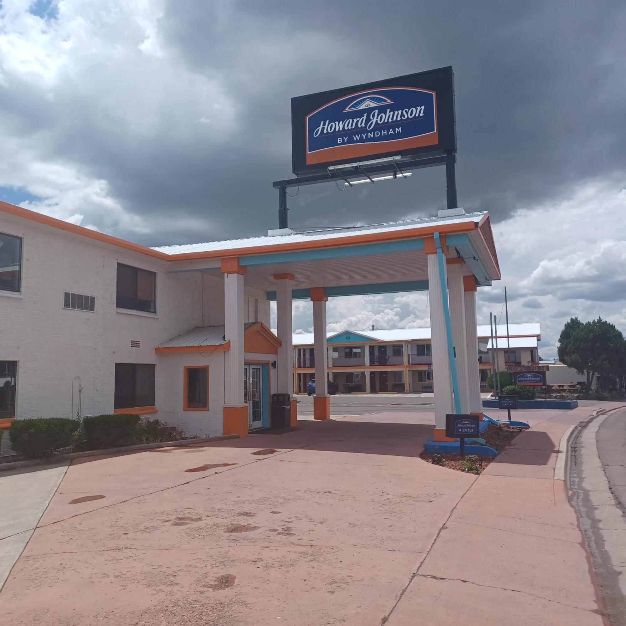 Howard Johnson By Wyndham Springerville Екстер'єр фото